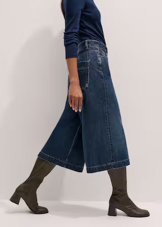Mid Rise Cropped Wide Leg Culotte Denim Jeans